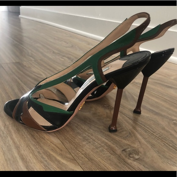 Prada heels in very good condition, worn only once - Picture 5 of 6